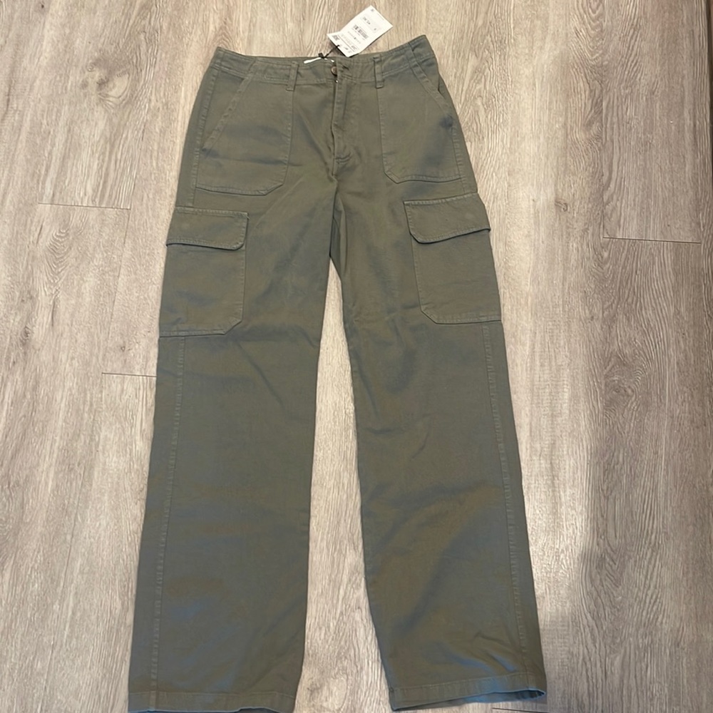 Zara olive green cargo pants brand new